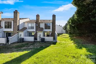 11020 Carmel Crossing Rd, Charlotte, NC 28226 - Photo 25