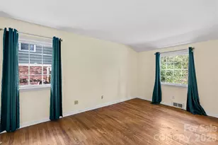 1 Clearbrook Rd, Asheville, NC 28805 - Photo 13