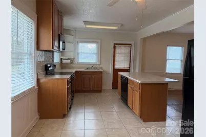 612 Ballard Street, Chester, SC 29706 - Photo 9