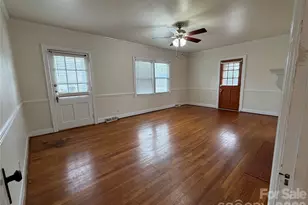 612 Ballard St, Chester, SC 29706 - Photo 5