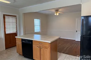 612 Ballard St, Chester, SC 29706 - Photo 9