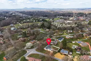 2010 Elizabeth Ave, Hickory, NC 28602 - Photo 31