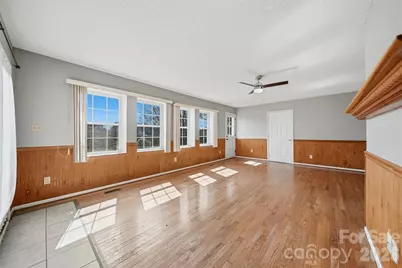 2010 Elizabeth Avenue, Hickory, NC 28602 - Photo 13