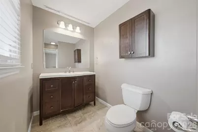 2010 Elizabeth Avenue, Hickory, NC 28602 - Photo 17