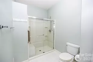 1365 Royalty Cir, Statesville, NC 28625 - Photo 41