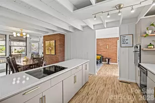 6520 Grove Park Blvd, Charlotte, NC 28215 - Photo 11