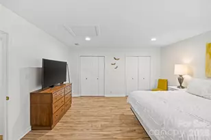 6520 Grove Park Blvd, Charlotte, NC 28215 - Photo 35