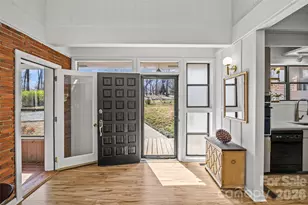 6520 Grove Park Blvd, Charlotte, NC 28215 - Photo 3