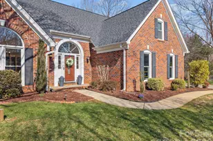 646 Franklin Grove Dr, Mooresville, NC 28115 - Photo 3