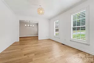 4600 Bournewood Ln, Charlotte, NC 28226 - Photo 5