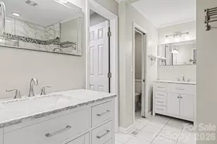 4600 Bournewood Ln, Charlotte, NC 28226 - Photo 17