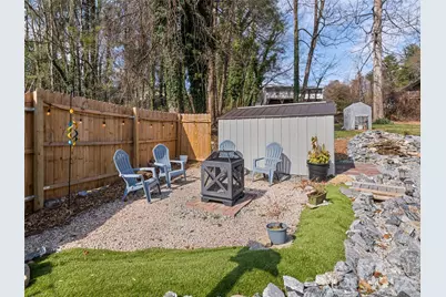 110 Ewart Drive, Hendersonville, NC 28739 - Photo 7