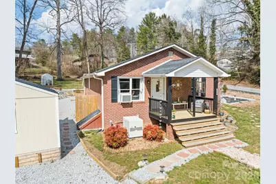 110 Ewart Drive, Hendersonville, NC 28739 - Photo 21