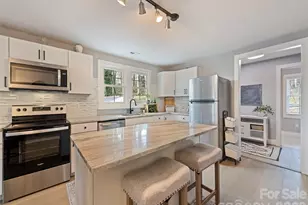 110 Ewart Dr, Hendersonville, NC 28739 - Photo 27