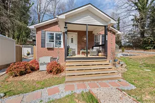 110 Ewart Dr, Hendersonville, NC 28739 - Photo 5