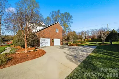 2716 Charleston Court, Claremont, NC 28610 - Photo 41