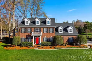 2716 Charleston Ct, Claremont, NC 28610 - Photo 3