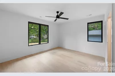 1427 N Sharon Amity Road, Charlotte, NC 28211 - Photo 41