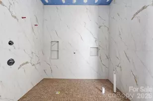 1427 N Sharon Amity Rd, Charlotte, NC 28211 - Photo 27