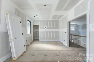 1427 N Sharon Amity Rd, Charlotte, NC 28211 - Photo 35