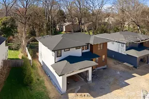 1427 N Sharon Amity Rd, Charlotte, NC 28211 - Photo 37