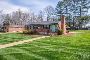 627 Tina Dr, Shelby, NC 28152 - Photo 3