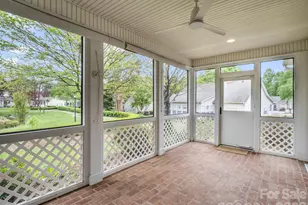 276 Cambridge Dr, Brevard, NC 28712 - Photo 13
