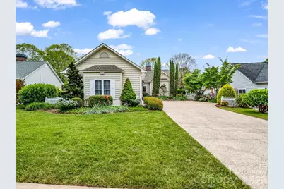 276 Cambridge Drive, Brevard, NC 28712 - Photo 3