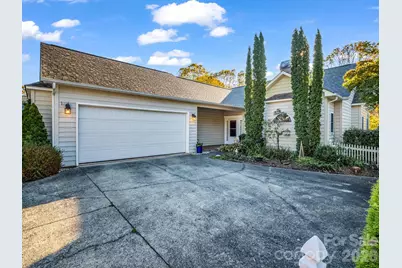 276 Cambridge Drive, Brevard, NC 28712 - Photo 3