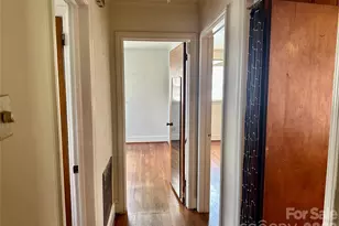 1435 Dean St, Charlotte, NC 28216 - Photo 9