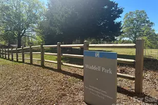 1435 Dean St, Charlotte, NC 28216 - Photo 17