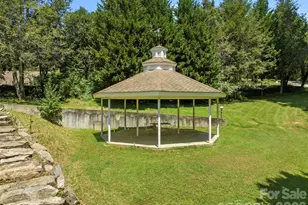 4901 Brevard Rd, Horse Shoe, NC 28742 - Photo 31