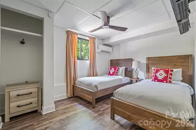 42 Furman Avenue, Asheville, NC 28801 - Photo 23