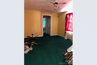 408 Carolina Street, Fremont, NC 27830 - Photo 9