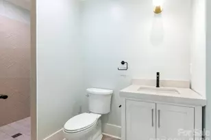 6740 Newhall Rd, Charlotte, NC 28270 - Photo 47