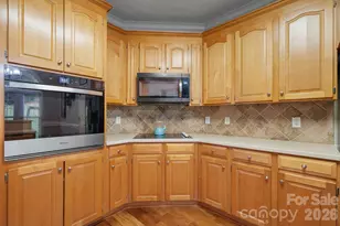 2696 Charleston Ct, Claremont, NC 28610 - Photo 15