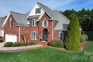 2696 Charleston Ct, Claremont, NC 28610 - Photo 1