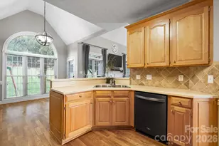 2696 Charleston Ct, Claremont, NC 28610 - Photo 13