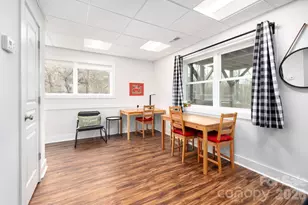 31 Central Ave W, Asheville, NC 28806 - Photo 25