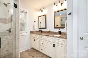 31 Central Ave W, Asheville, NC 28806 - Photo 19