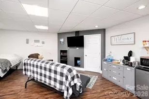 31 Central Ave W, Asheville, NC 28806 - Photo 29