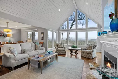 330 Dawnbrook Drive, Flat Rock, NC 28731 - Photo 9