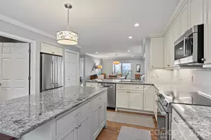 330 Dawnbrook Dr, Flat Rock, NC 28731 - Photo 19