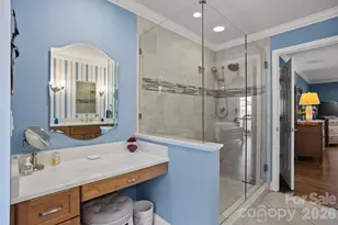 330 Dawnbrook Dr, Flat Rock, NC 28731 - Photo 27