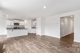 9 Katherine Emilie Dr, Hendersonville, NC 28792 - Photo 9