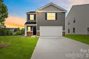 9 Katherine Emilie Dr, Hendersonville, NC 28792 - Photo 1