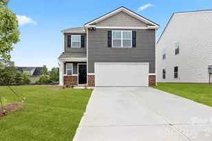 9 Katherine Emilie Dr, Hendersonville, NC 28792 - Photo 3