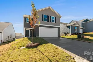 15 Katherine Emilie Dr, Hendersonville, NC 28792 - Photo 3