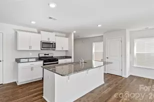 15 Katherine Emilie Dr, Hendersonville, NC 28792 - Photo 7