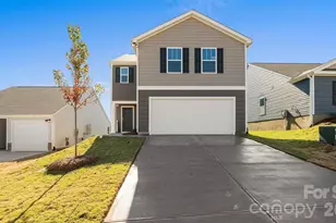 15 Katherine Emilie Dr, Hendersonville, NC 28792 - Photo 1